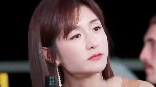 袁咏仪因为坐月子洗头落下了病根