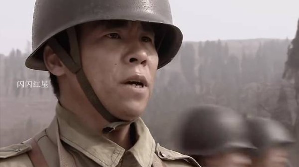 小小士兵为什么敢骂兵团司令 ！
