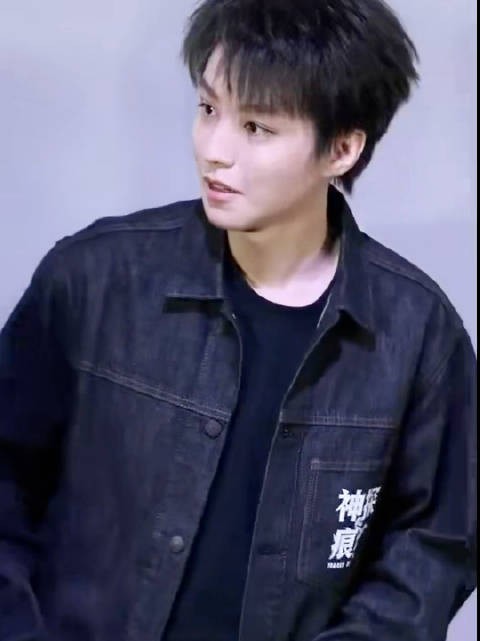 张译马丽争夸王俊凯从小男子汉到独当一面