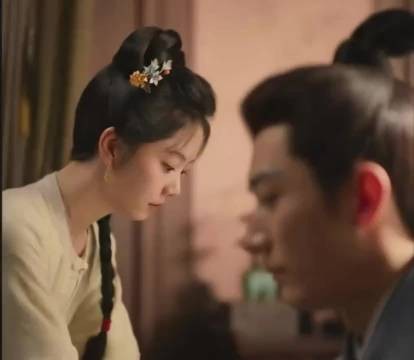 感觉导演太懂我们的喜好啦,古偶把单恋刻画得特别唯美