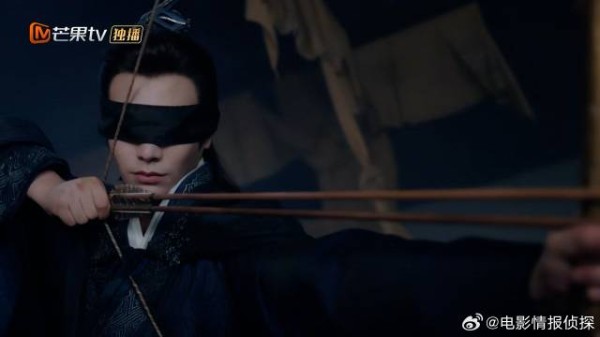 阁领蒙眼射箭 超凡武艺化解危机，动作丝滑帅翻全场