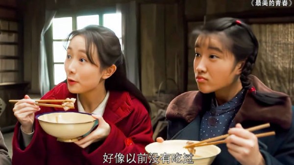 大雪封山造成食物短缺，大学生们有肉吃还嫌弃！