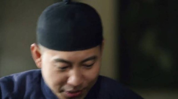 小伙仅凭两句话就让客人佩服的五体投地 ！