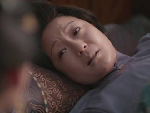 大太太临终托孤兰香，字条助其站稳脚跟