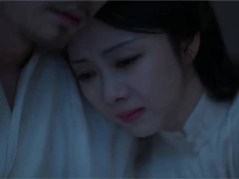 终是撒手人寰，只留兰香一个人了！人走灯灭，导演细节处理的好好！