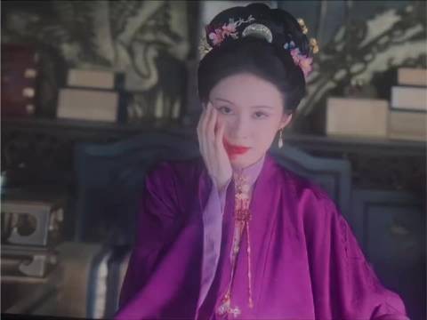 没想到杜翠雀野心还挺大,还想当金陵王,不愧是杜翠雀,太疯了!