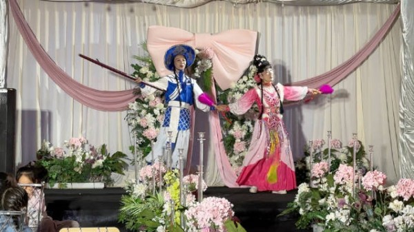 湖南乡镇婚宴之花鼓小调《刘海砍樵》