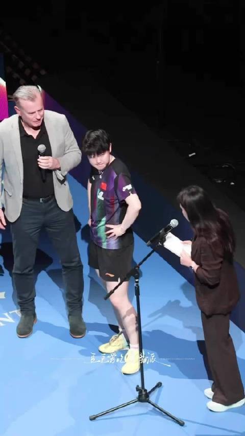 鲜衣怒马少年时 不负韶华行且知 孙颖莎 王楚钦