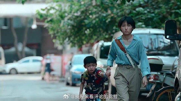领养家庭被姑妈搅黄 侄女找她算账,见眼前一幕心软了
