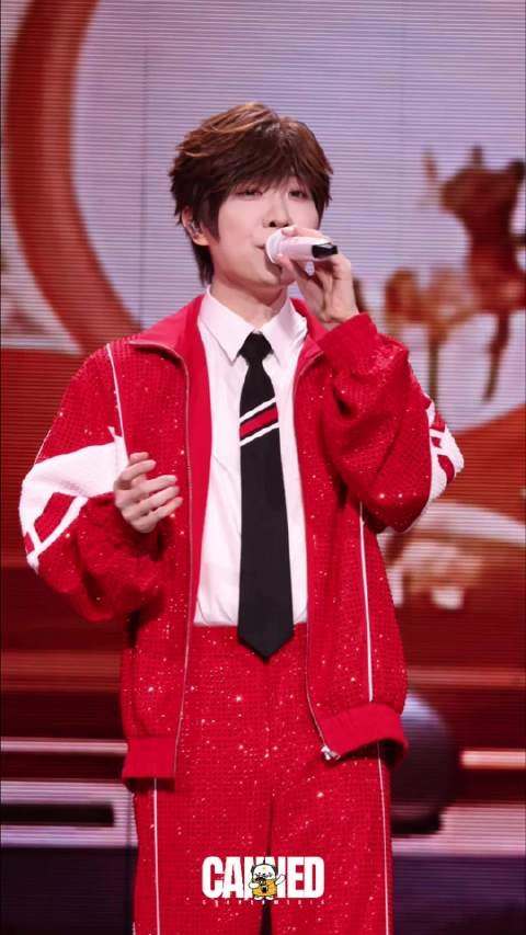 没有什么比假期最后一天来见良哥@徐良L 更快了的事了!…