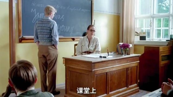 记得老美之前发生过好几起，评论区男生都在惋惜自己怎么没遇到这“好事”