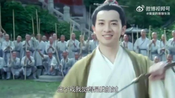 这下明白了为什么以前拍戏会受伤,这才是我心目中英雄救美的样子……