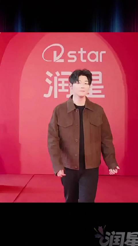 小黄豆出席蛋蛋活动赞助水果,首次登场全场尖叫送祝福