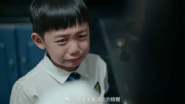 弟弟要被姐姐送走 下秒弟弟哭着求情,姐姐反应太扎心