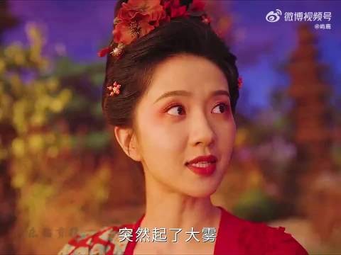 “妻子半夜直接坐飞缸飞行去偷情，不料丈夫躲里面的 ”
