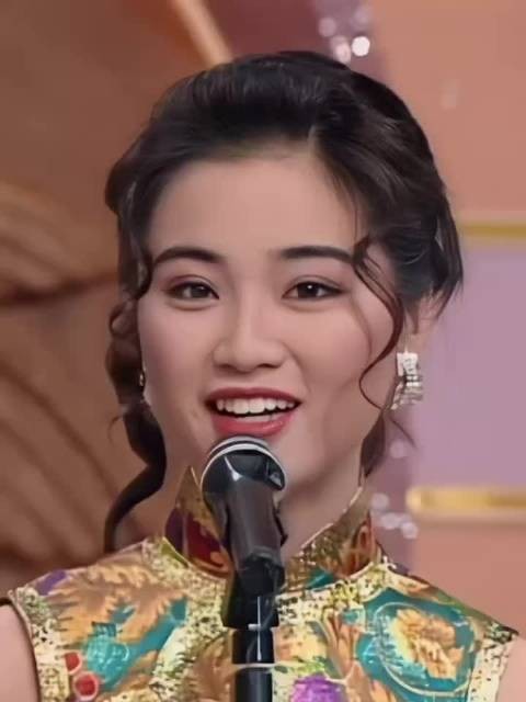谭小环劝李绮红整容! 94港姐名场面!..有点印象看过这次港姐大赛