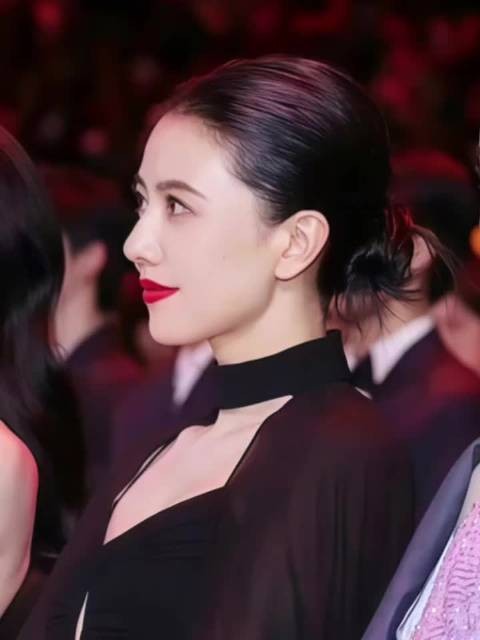 高圆圆飞天奖大女主发言，坚持塑造真实有分量的角色