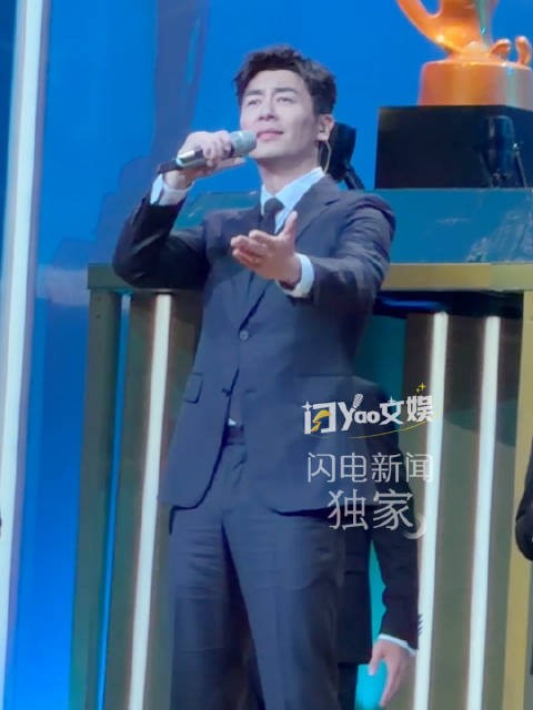朱亚文飞天奖海天雄鹰直拍