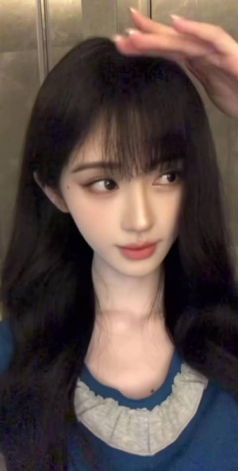jjy鞠婧祎花间令 有时候我会在心里握紧你的手