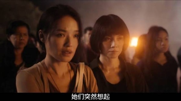 为了给死去的女儿报仇，两个妈妈做了一个疯狂的决定