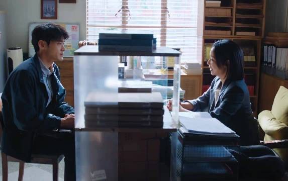 都说了恋爱到不要当财务,还好女主一眼就看出对方的表演型人格!