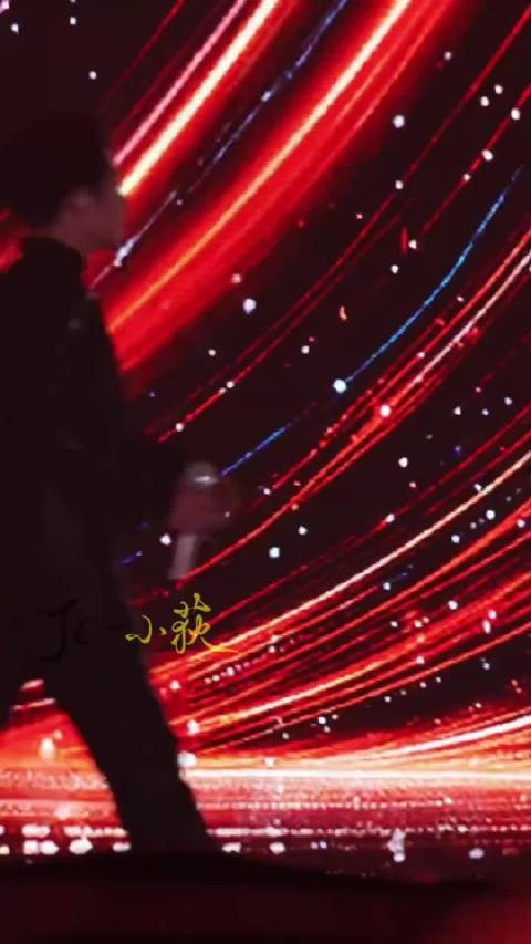 360无死角的帅！ 最后的抬眸太帅了