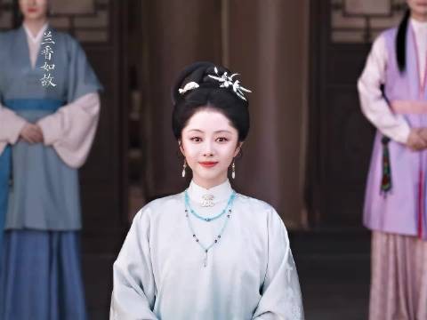 兰香和大爷旧账牵挂克制在意，安静站着也胜过腻歪互动