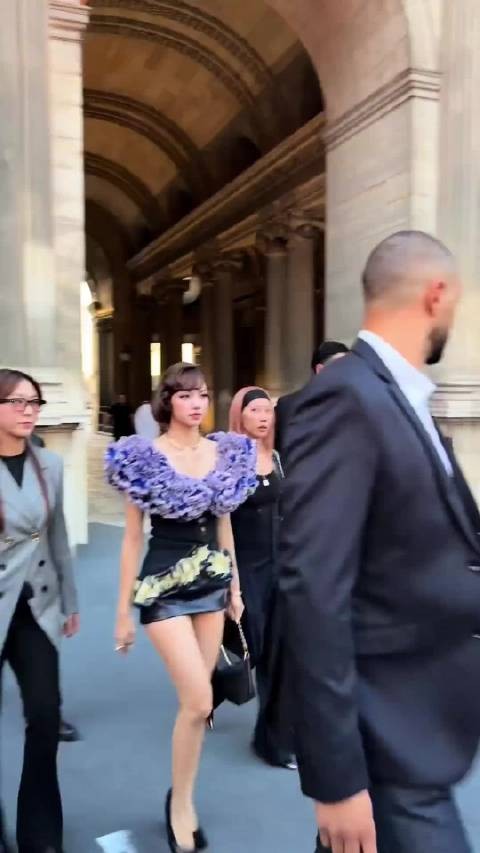 blackpink的lisa,美若仙女,赞达亚,斯嘉丽约翰逊