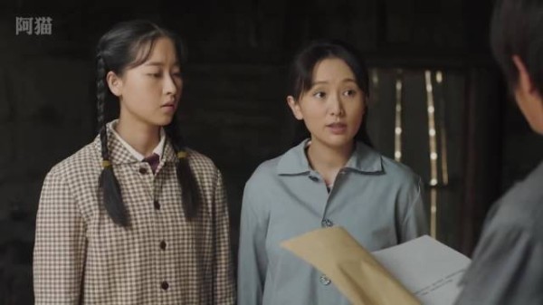 大学生瞧不起眼前的土老帽,殊不知冯程曾是北大老师!