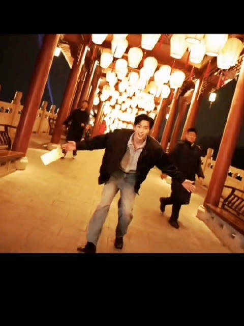 大王快来抓我啊
