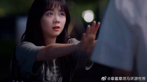 说凌霄不是亲哥李尖尖,见他拿行李以为要走,又是道歉又是劝解