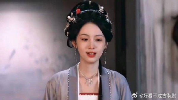 “大姐姐是整个谢府唯一真心待我之人”“四妹妹是上天派来拯救我的小太阳”