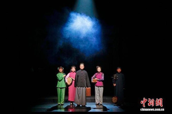 老舍经典与北京曲剧结合 《方珍珠》再展京味文化