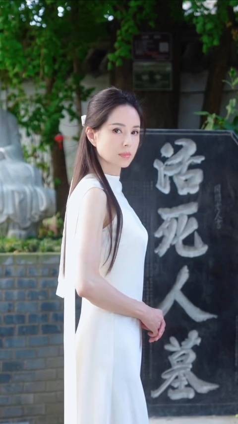 李若彤31年后再扮演小龙女！她还是你心中的那个姑姑吗