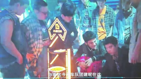 笑死我了朋友在追喜人所以看了这部！