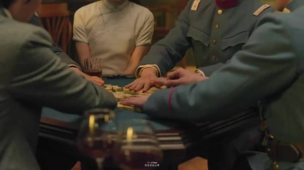 玉簟秋叶平君牌桌主动解围,每场麻将戏都是名场面