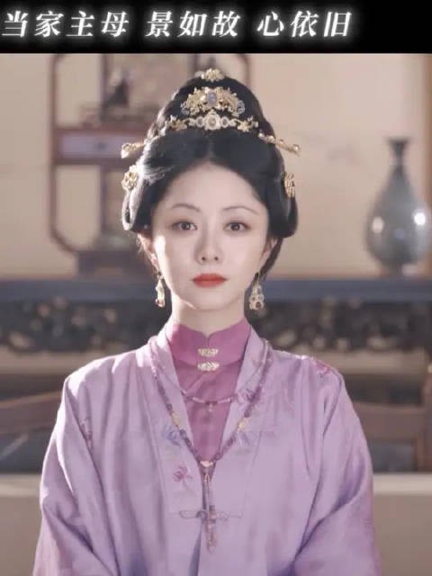 就这样一步一步一步地走过春夏秋冬,走过悲欢离合