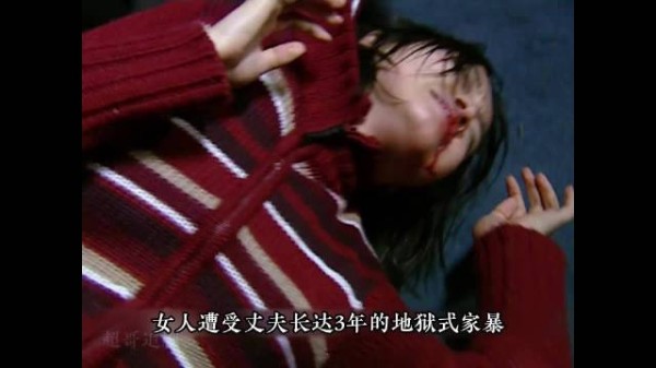 女人带着巨额美金跑到了国外,岂料刚到第二天就失踪了
