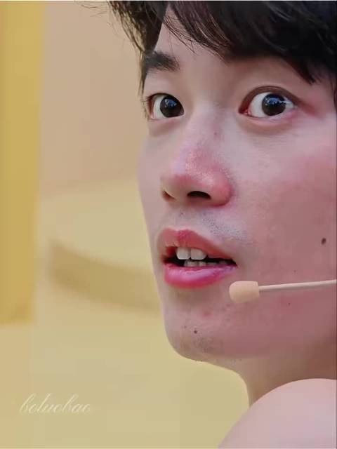 完全是甜心宝贝 cr.菠萝包女士