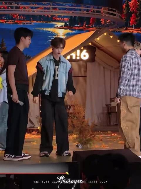 玉簟秋hi6收视第一，丞磊徐若晗同框聊花少老友重聚