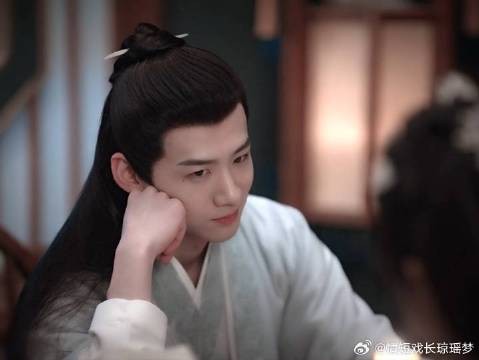 难得夫妻是少年