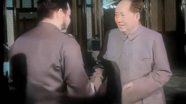 教员的魅力，从不在书上，而在每一个遇见他的人眼里和心中
