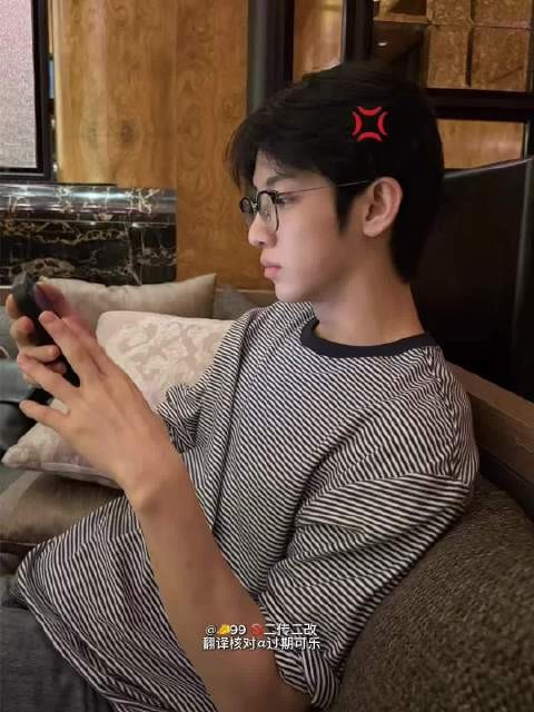Q. 之前选了5个允植，说因为很可靠，那么什么时候会想要依靠哥哥呢？