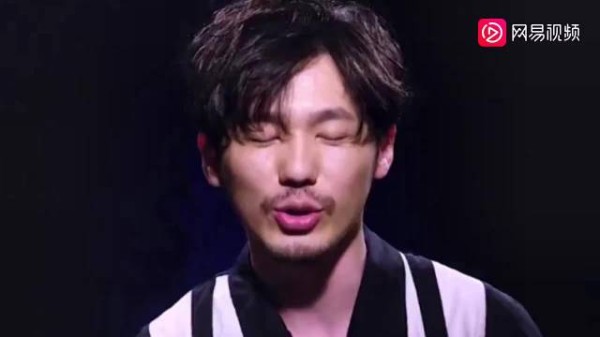 曝白宇刘萌萌疑似订婚,又传当爸
