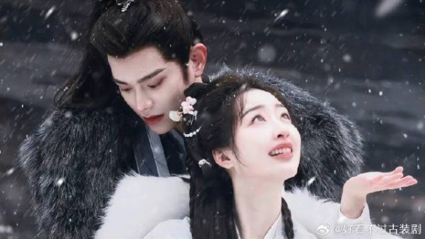 他俩是有雪景牛逼症吧!CP感太绝了!|《长乐曲》丁禹兮x邓恩熙