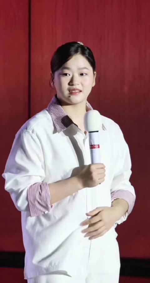 不说的话你认出来是全红婵吗，真长大了