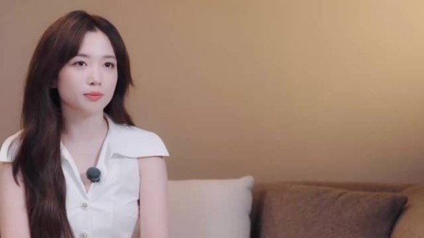 代露娃发文告别我家那闺女,回应争议公开道歉,大方承认自身不足