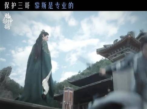 下意识的反应最骗不了人,那是刻在心底的牵挂