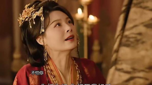 嫁金钗│分别多年终于见到女儿，却见面不识，痛恨皇帝和太后