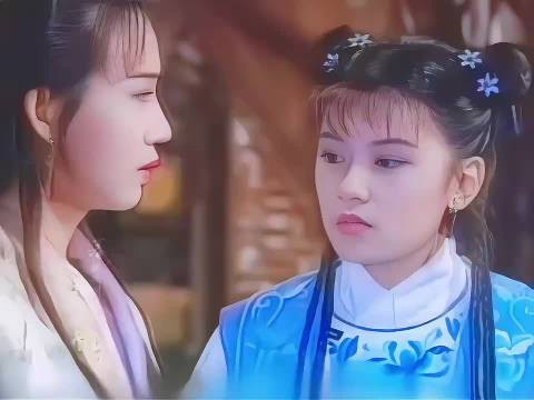 贾静雯已经很漂亮了,可是女主一出场还是被惊艳了